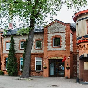 Aleksandri Hotel